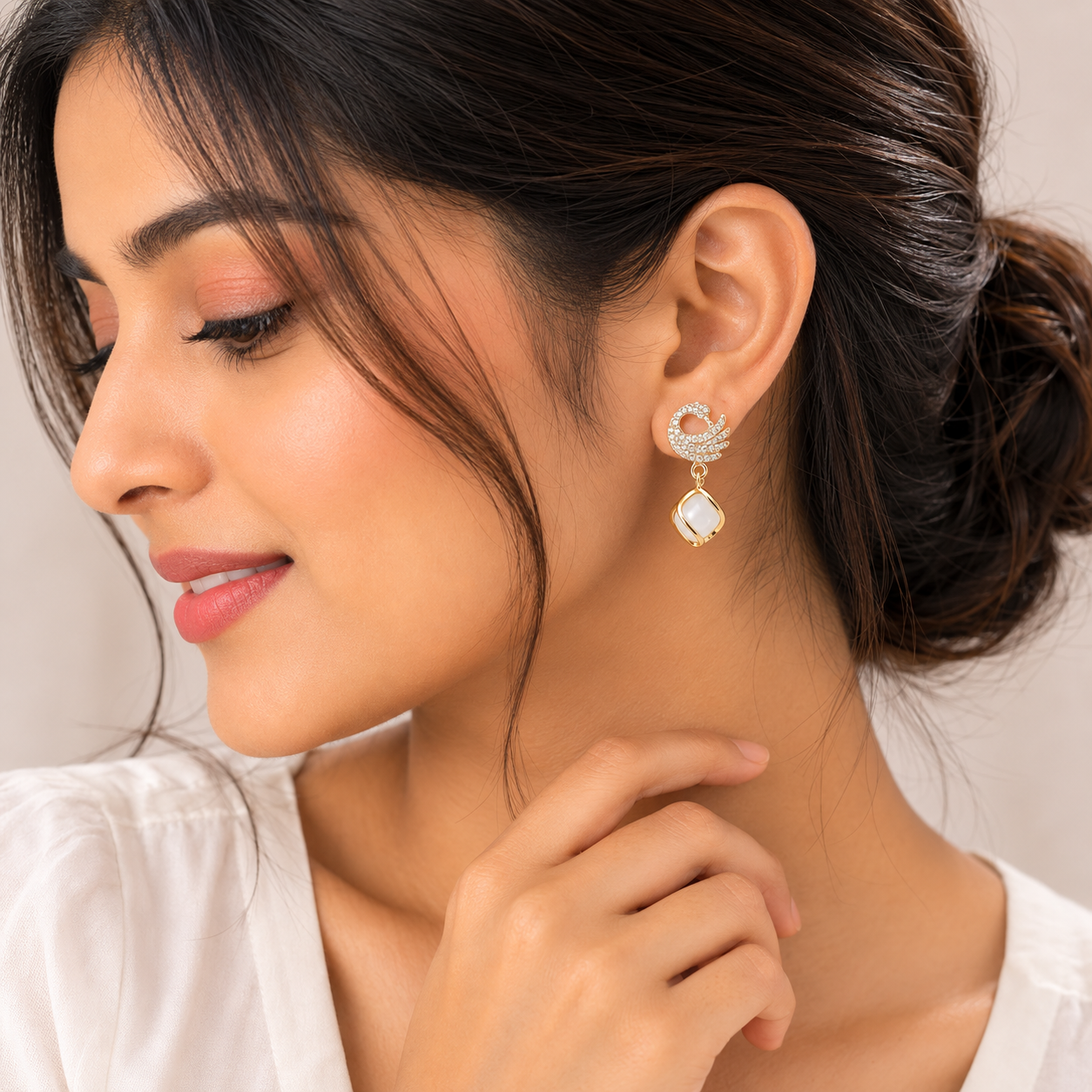 Elegant Swan Crystal Drop Earrings for Women